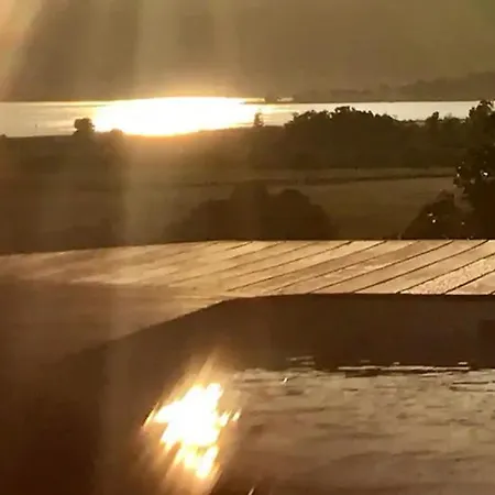 فيلة Pierre Santoni بورْتِكْسْيو