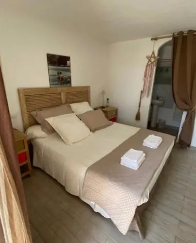 Vila Pierre Santoni Porticcio (Corsica)