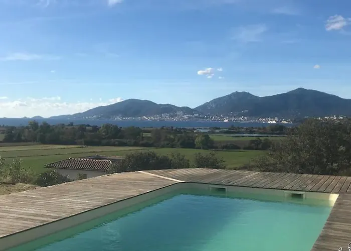 Vila Pierre Santoni Porticcio (Corsica)